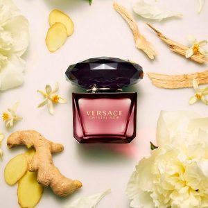 Versace Crystal Noir Eau De Toilette  naslovna